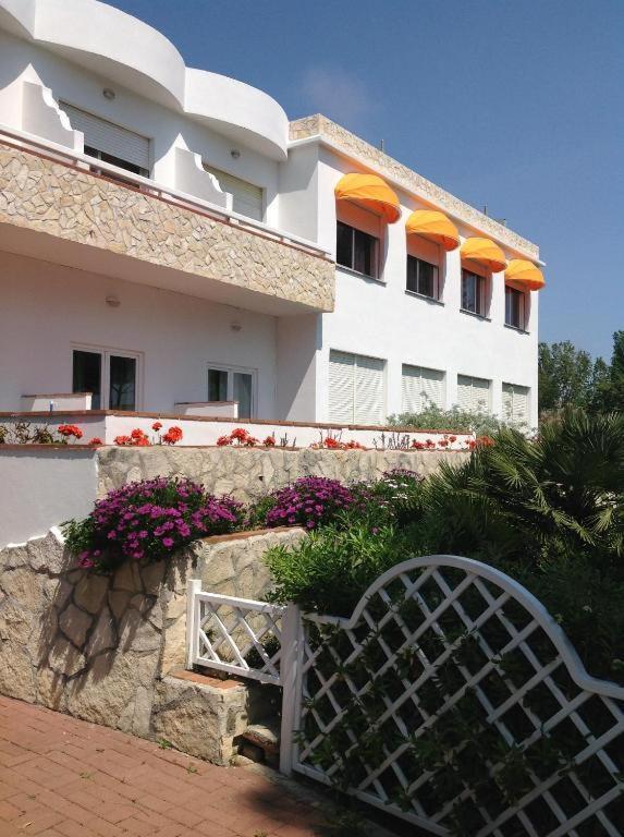 Capo Circeo Beach Resort Spa Fronte Mare San Felice Circeo Dış mekan fotoğraf